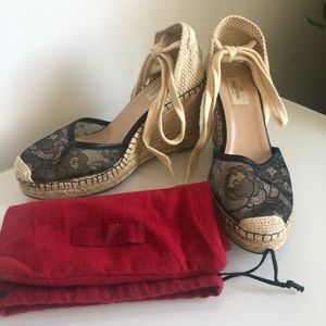 Valentino Beige Wedges size10